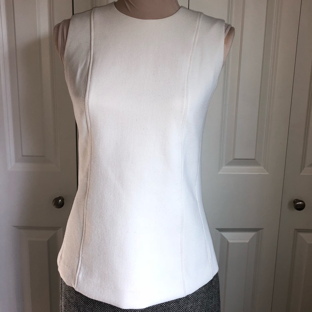 Theory Wool Ivory sleeveless top zs 2 fitted